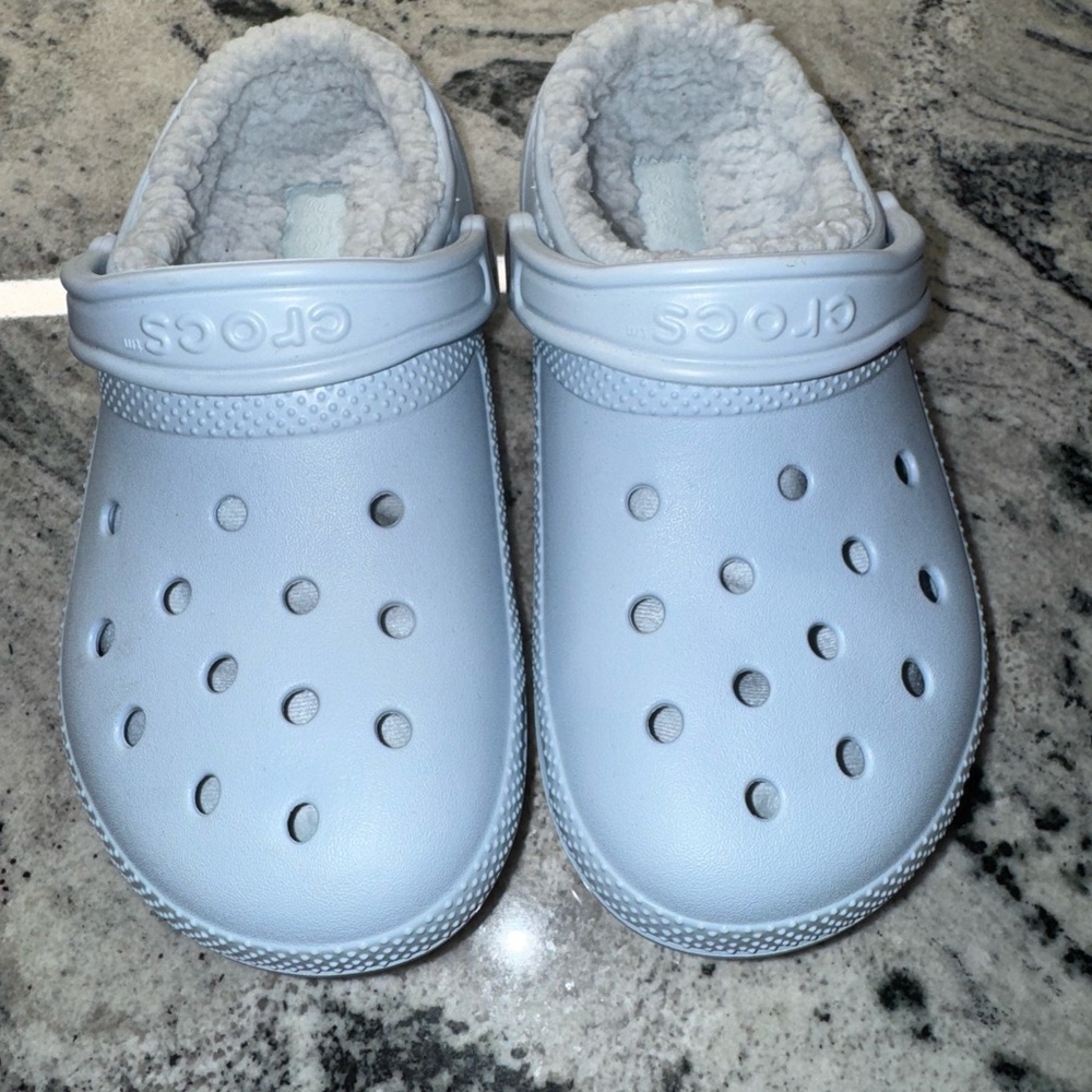 CROCS Sky Blue Clogs with Plush Lining
